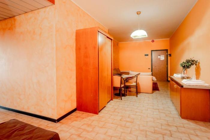 Rhi Porta Bologna Hotel Пиеве ди Ченто Стая снимка